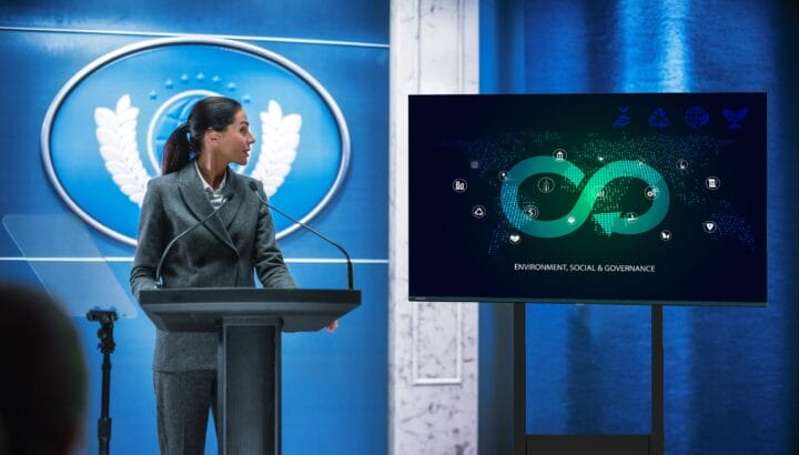 Avocor K-10 Series 55" 4K Display - Image 7