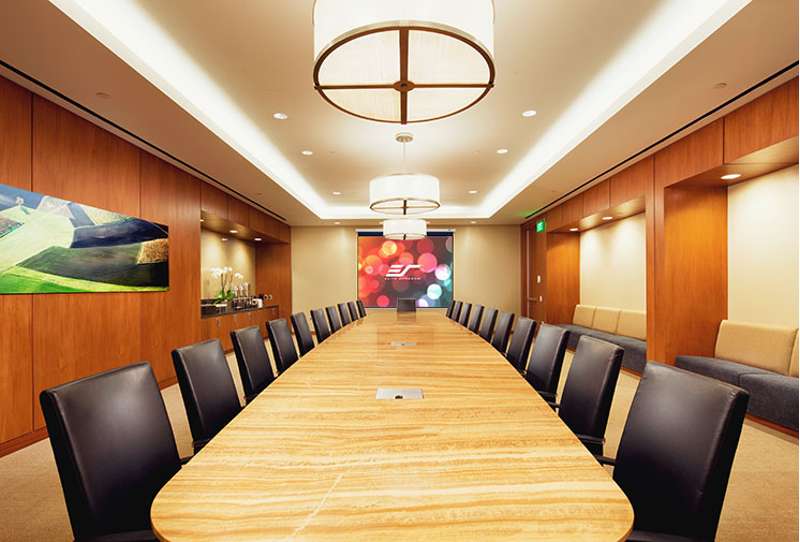 Elite Screens Manual B Series, 100-inch Diag., 4:3 Manual Screen, MaxWhite2 Material - Image 3
