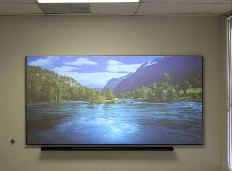 Elite Screens WhiteBoardScreen TE CLR 2 Series, 90-inch Diag. 16:10 WhiteBoard Screen, Ceiling Light Rejecting (CLR)2 Material - Image 2