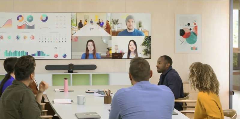 Logitech Rally Bar - All-in-one Video Bar for Medium to Large rooms (No Radio, TAA Compliant) - Image 4