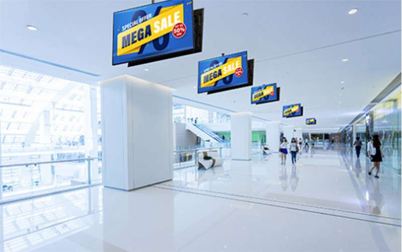 Panasonic TH-SQ2H Series 50'' 4K UHD Professional Display with Intel Smart Display Module, 24/7 Operation - Image 3
