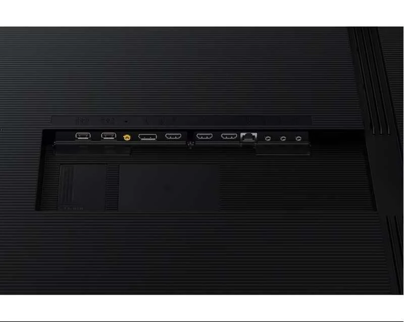 Samsung 85" UHD 4K Spatial Signage Virtual 3D Display - Image 7