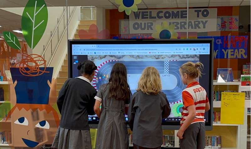 SMART Board GX065-V3 Interactive Display, no embedded OS - Image 4
